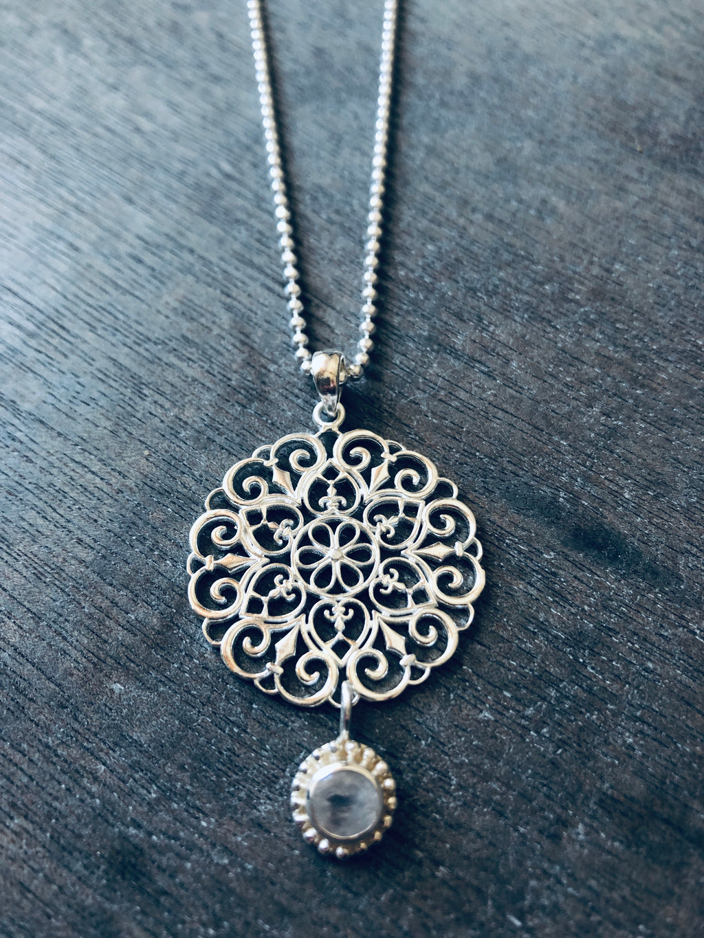 Halskette Boho mit Prenith Anhänger